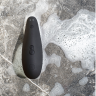 Бесконтактный клиторальный стимулятор WOMANIZER CLASSIC 2 черный WZ222SG9